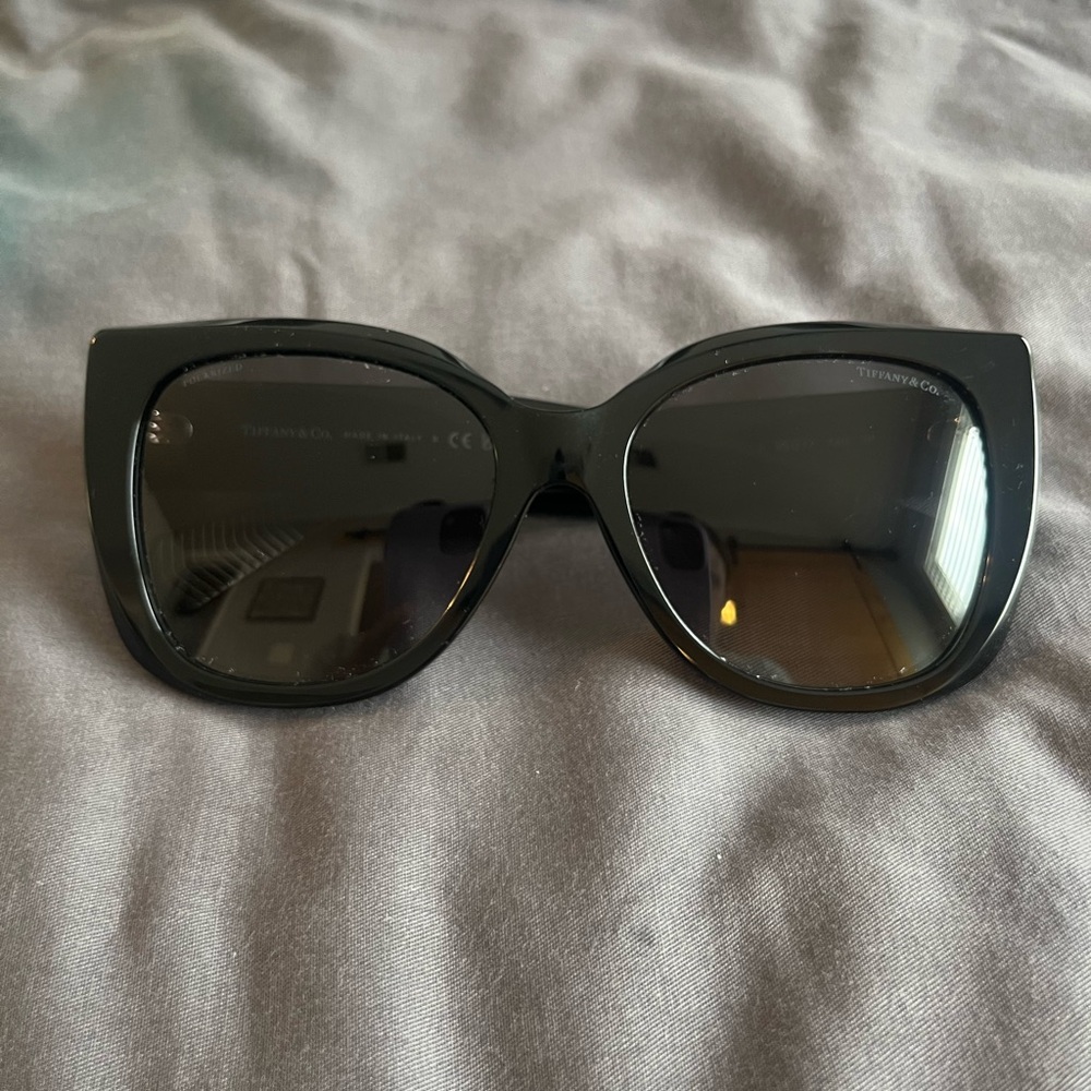 Tiffany & Co Black Cat-Eye Sunglasses with Glossy Finish